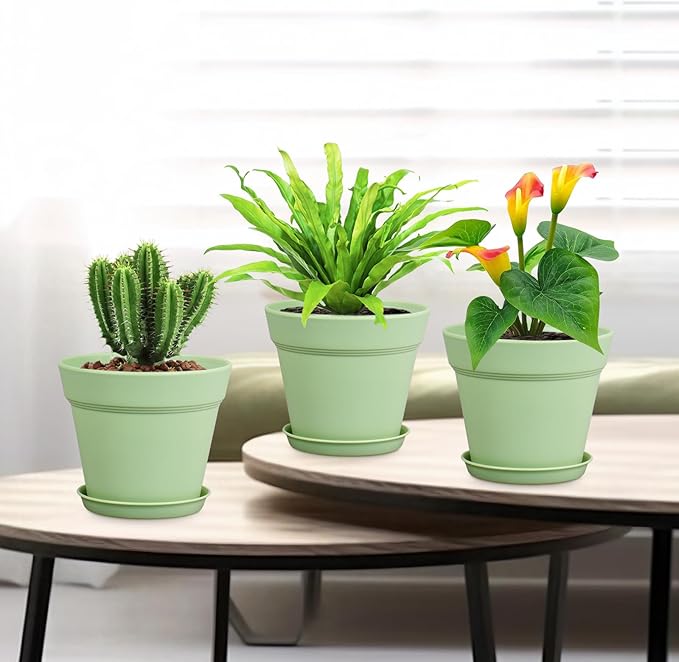 4 inch Small Plastic Nursery Pots, Seedling Pots, 16 Pack Plant Pots for Indoor Outdoor Plants, Flower Pots with Drainage Holes and Saucers, Decorative Planters for House Plants, Green