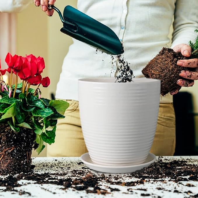 10 Inch Ceramic Planter Pot Large Plant Pot with Drainage Hole and Saucer Modern Round Flower Pot for Indoor Outdoor Plants Garden Pot White