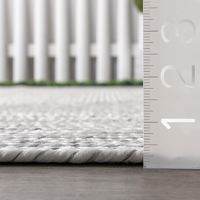 nuLOOM Oval 3' x 5' Solid Hand Braided Indoor/Outdoor Area Rug, Pet-Friendly, High Traffic, Weather Resistant, for Patio, Balcony, Bedroom, Living, Dining Room, Wynn Ivory