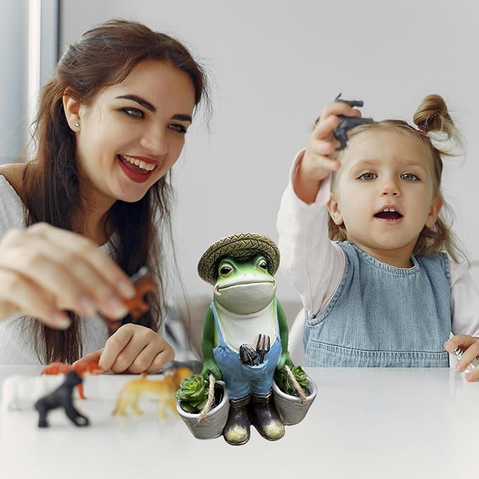 Frog Garden Decor, Frogs Garden Statue for Yard, Outdoor Statues for Garden，for Yard Art Lawn Ornaments Porch Patio Balcony Home House - Birthday Gifts for Grandma Mom Women and Housewarming GifT