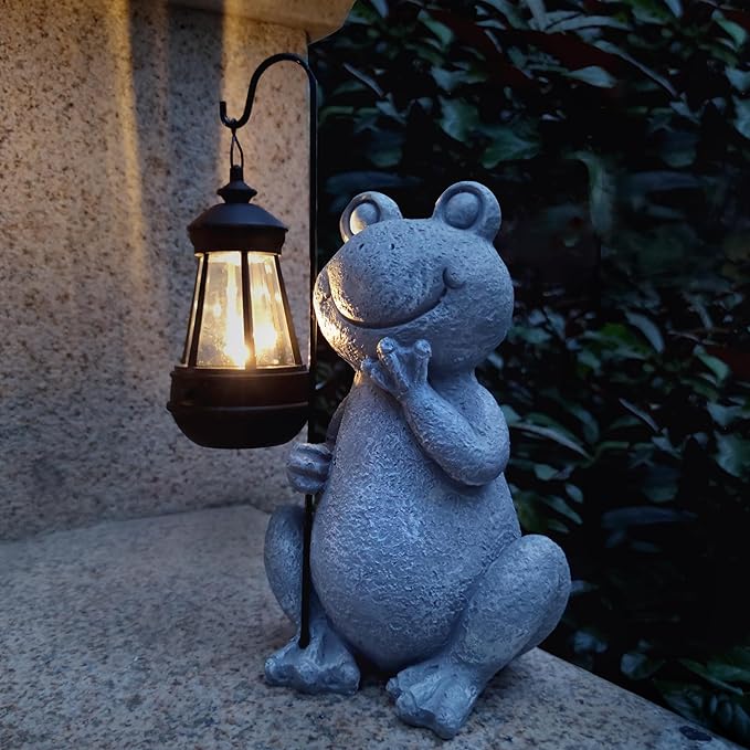 Frog Solar Garden Statues,Resin Frog Figurine Decorations with Solar Lights Lantern, Outdoor Frog Garden Decor Art for Lawn,Yard, Unique Housewarming Gift for Garden Home