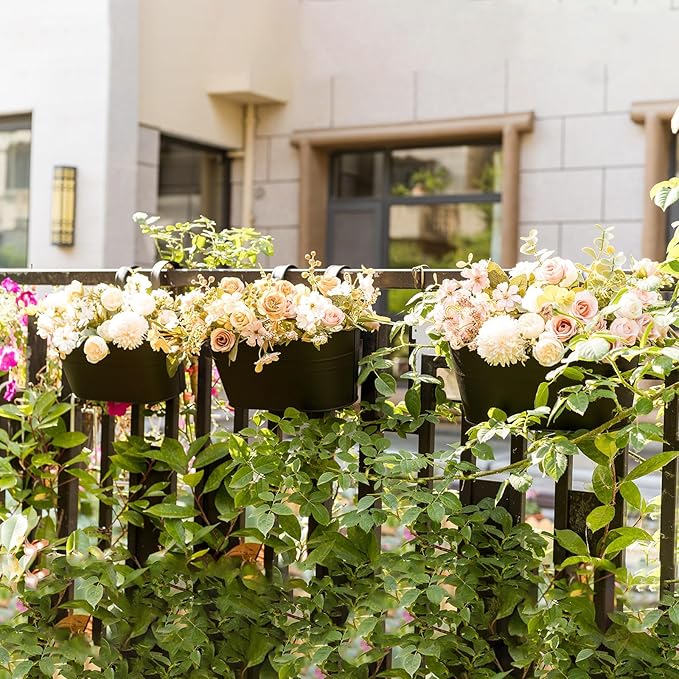 3 Pack Metal Hanging Flower Pots for Railing Fence，Outdoor Balcony Rail Planter with Detachable Hooks Drainage Holes for Deck Garden Home Decor Black