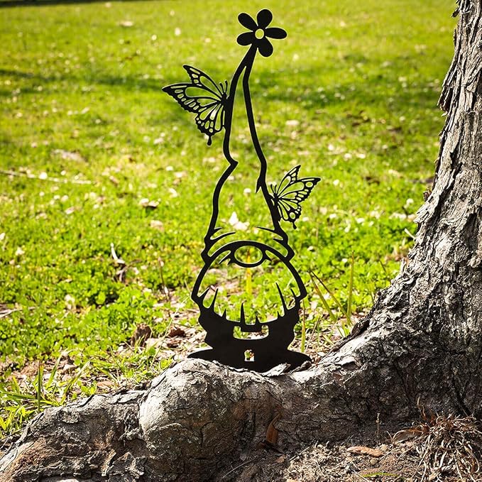 RealSteel Metal Garden Gnomes Outdoor – Steel 4 Pack Lawn Ornaments & Statues, Funny Yard Decor, Weatherproof Garden Decoration, Gift for Gardeners (Rust)