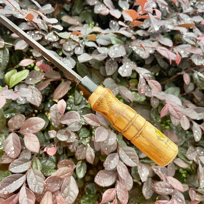 12 Inch Japanese Gardening Hand Weeding Sickle, Weeding Hoe with Long Wooden Handle