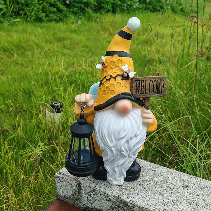 Gnome Garden Statues with Solar Lights Outdoor Gnomes Sculpture Yard Patio Decor for Lawn Ornaments Gardening Gifts（Bee Gnome