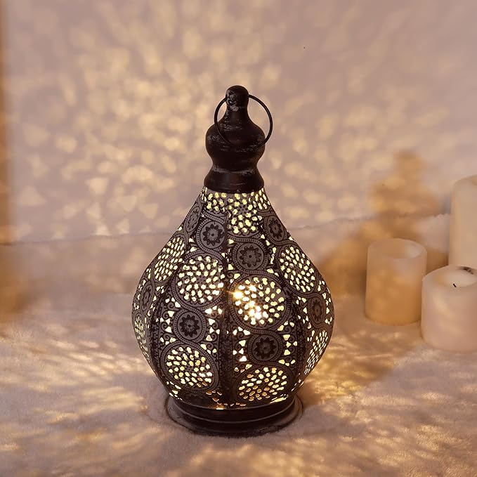 JHY DESIGN Moroccan Style Vintage Lantern Metal Table Lamp Battery Powered 11.5" Tall Cordless Lamp Desk Lamp with Edison Bulb for Living Room Bedroom Weddings Parties Garden Lounge Outdoor Indoor