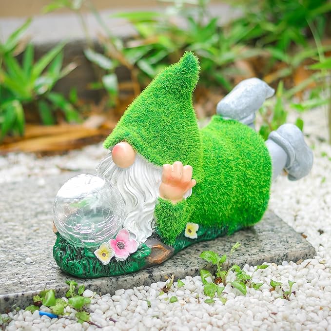 Garden Gnome Statue with Solar Crackle Glass Globe Lights, Resin Gnomes Statue, Patio Yard Lawn Porch Outdoor Garden Decor Christmas Housewarming Gift