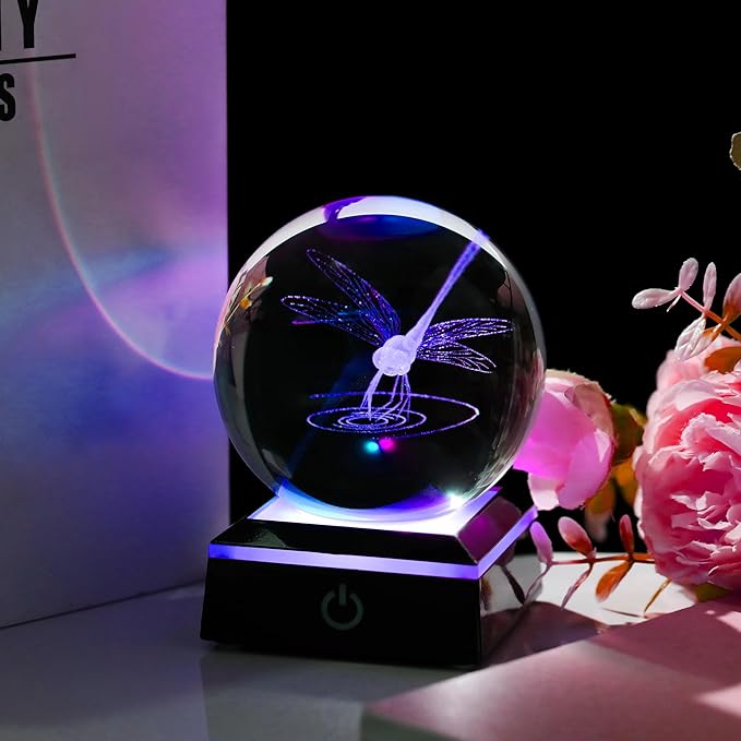 Qianwei Dragonfly Gifts for Women 3D Crystal Ball 3.14'' - Laser Dragonfly Decor Glass Animals Dragonfly Gifts Figurines Statue Stuff for Room Decorations Dragonfly Night Light