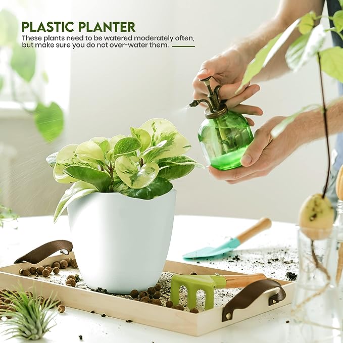 Utopia Home - Plant Pots Indoor with Drainage - 7/6.6/6/5.3/4.8 Inches Home Decor Flower Pots for Indoor Planter - Pack of 60 Plastic Planters for Indoor Plants, Cactus, Succulents Pot - White