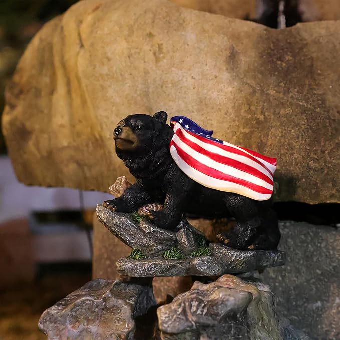 Garden Statue Bear,Solar American Flag Bear Ourdoor Statue,Garden Decor Bears Solar Light,Resin Figurine Lights,Outdoor Decor for Patio,Porch,Balcony,Yard,Lawn