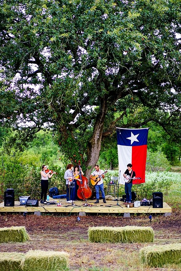 Texas State Flag 4x6 Ft, Deluxe Embroidered Heavy Duty Polyester Durable TX Outside Flags, Indoor/Outdoor, Sewn Stripes and Brass Grommets